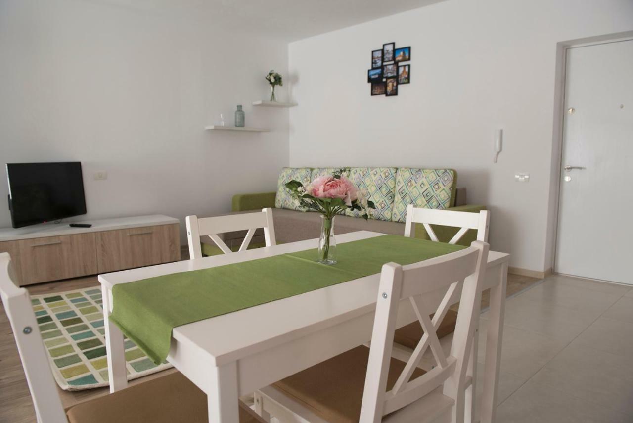 Cassie Apartment براشوف المظهر الخارجي الصورة